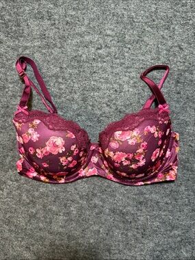 Victoria's Secret Dream Angels Floral Lined Demi Bra 32DD maroon